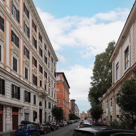 Terme Di Traiano Apartment - 10 Min Dal Colosseo ローマ エクステリア 写真