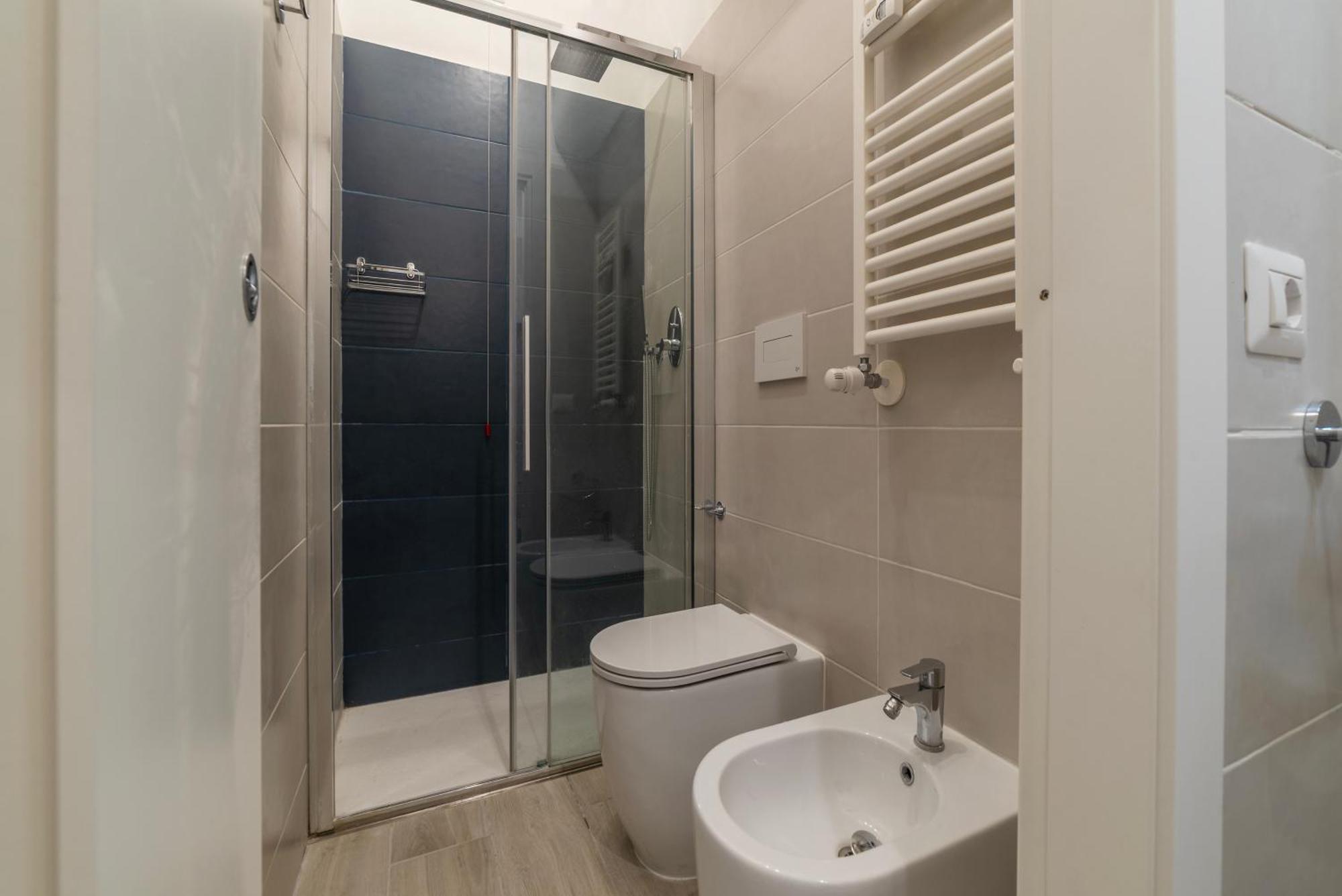 Terme Di Traiano Apartment - 10 Min Dal Colosseo ローマ エクステリア 写真